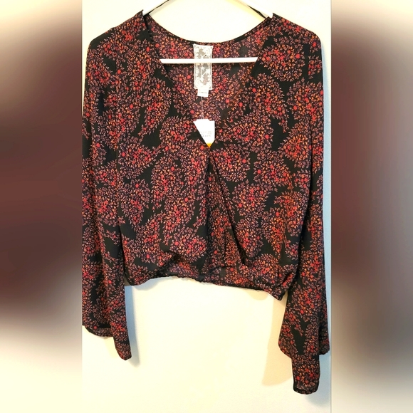 Sadie & Sage Tops - Sadie and Sage Top
